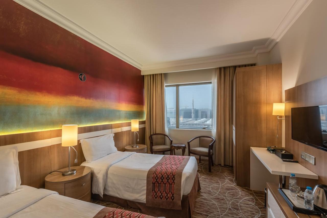 אל-מדינה Al Madina Golden Hotel מראה חיצוני תמונה